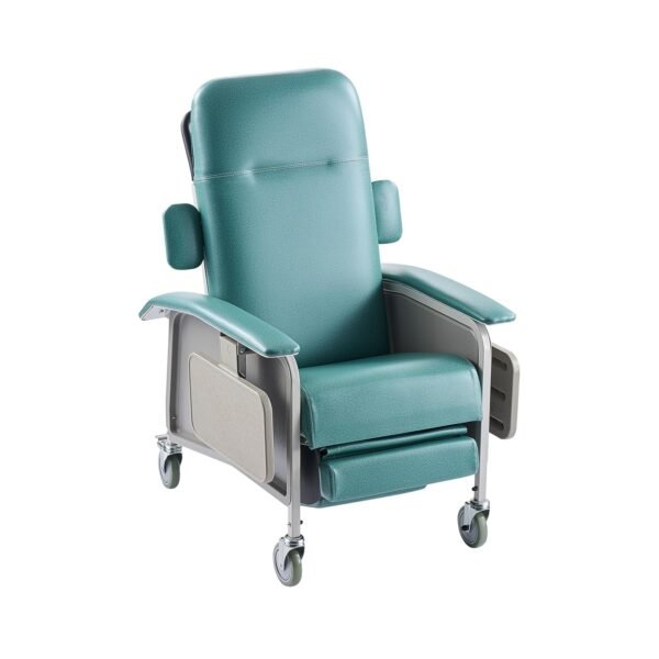71NKAl3B-3L._SL1500_ VEVOR Geri Chair Recliner, 4-Position Reclining Geri Chair with 2 Trays, 250 lbs Capacity Trendelenburg Medical Recliner Chair with 4 Wheels for Hospital, Nursing Home, Geriatric Home Care
